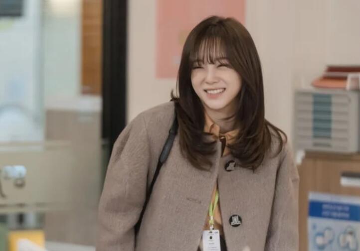 �̵�6�����˱�Ц�����ľ��Ƽ�